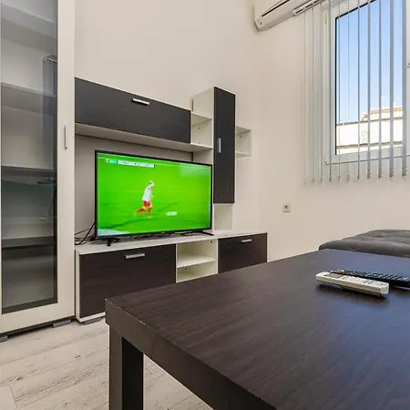 公寓 Convenient 1bd Flat In The Centre Of *